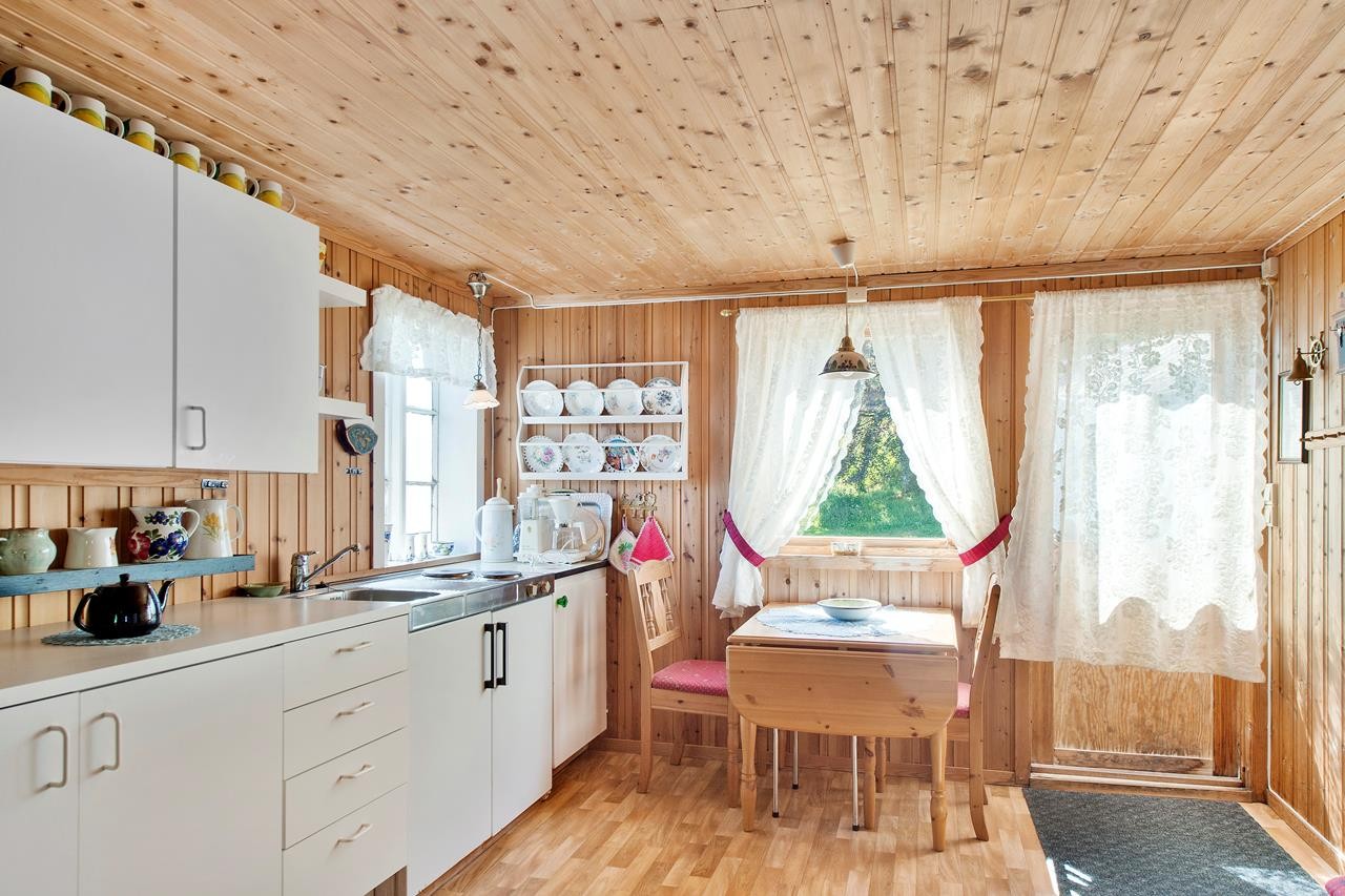 Kjøkken leilighet/båtverksted Galleribilde