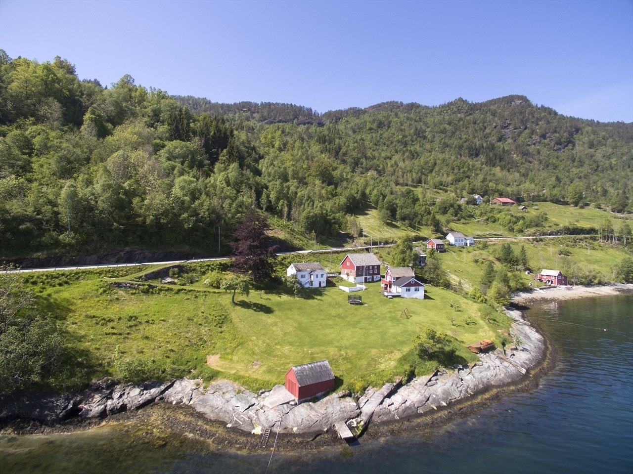 Omavegen 338 - Velkommen til visning med Eiendomsmegler Vest! Galleribilde
