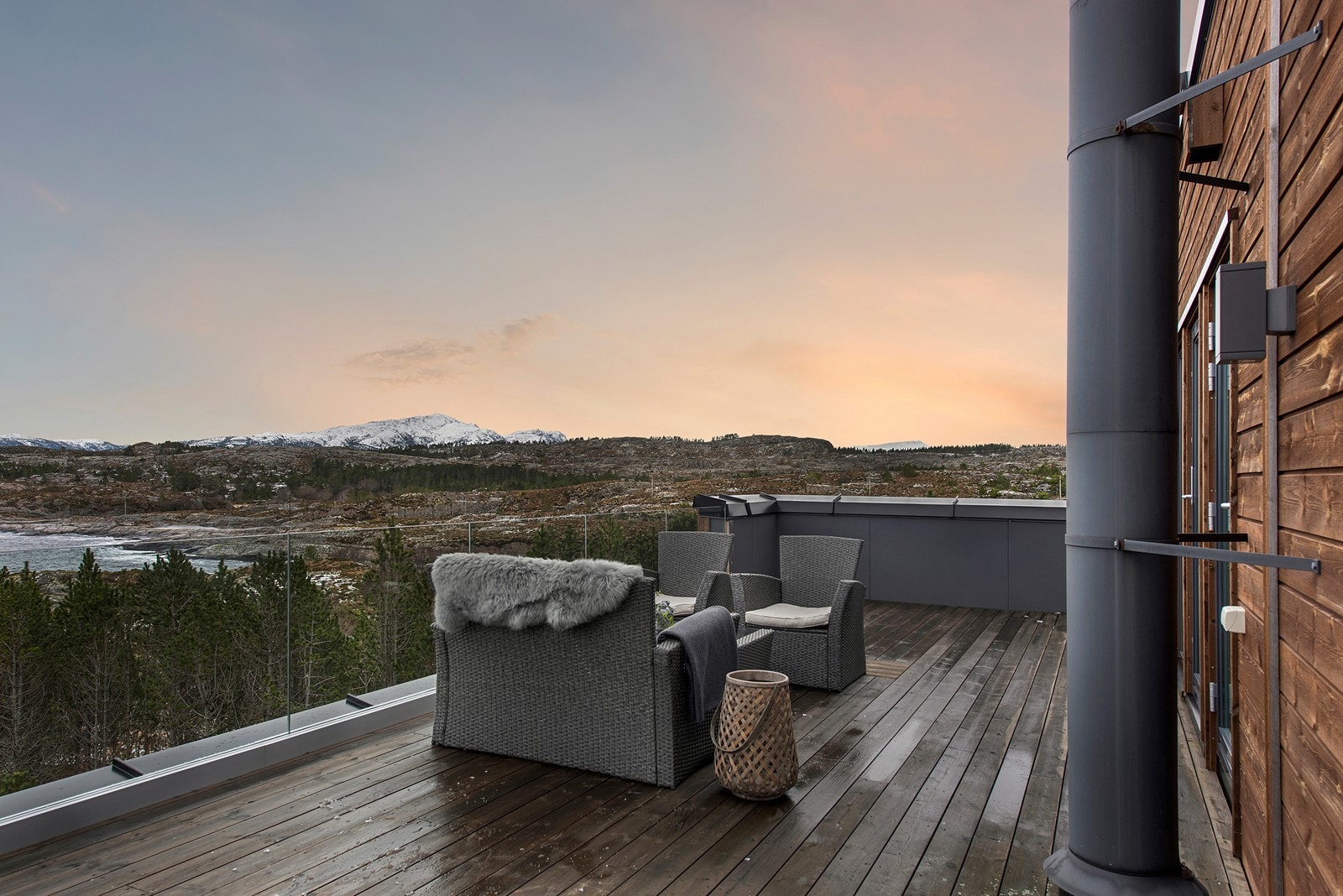 Terrasse i boligens 2. etasje Galleribilde