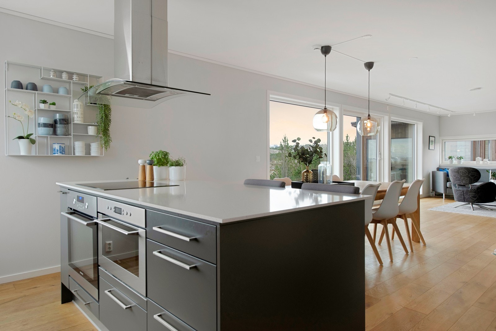 Moderne og flott kjøkken fra Sigdal Galleribilde