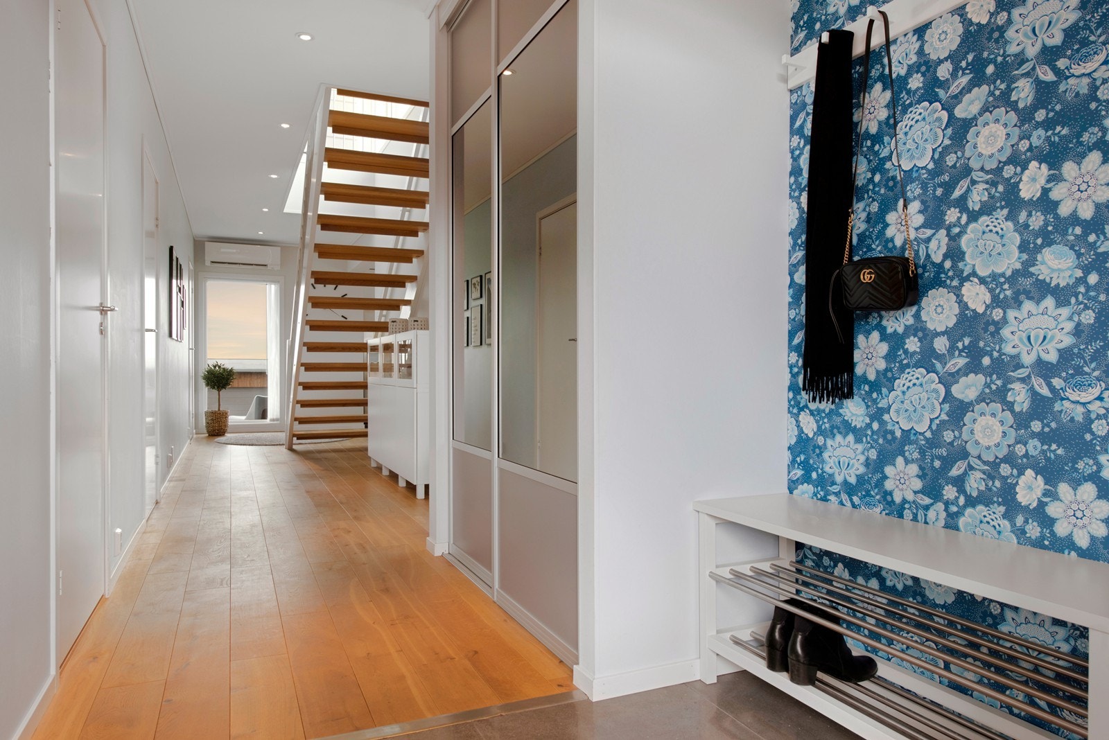 Entrè/gang Galleribilde