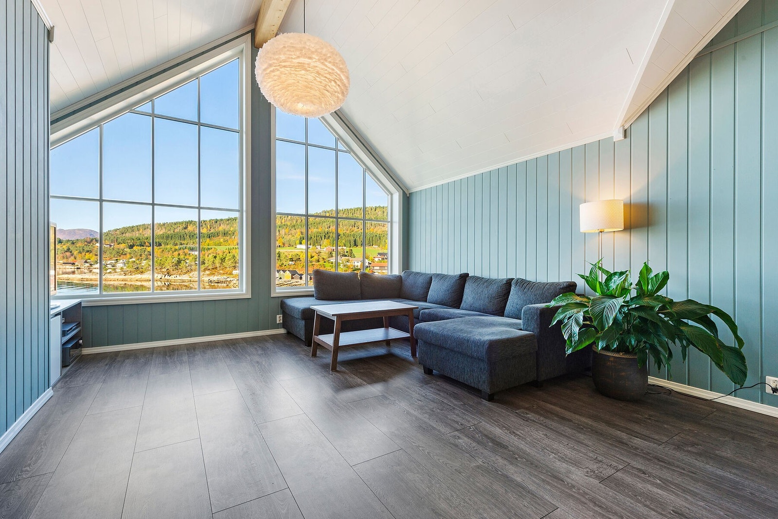 Ikke noe dårligere utsikt fra loftstuen Galleribilde