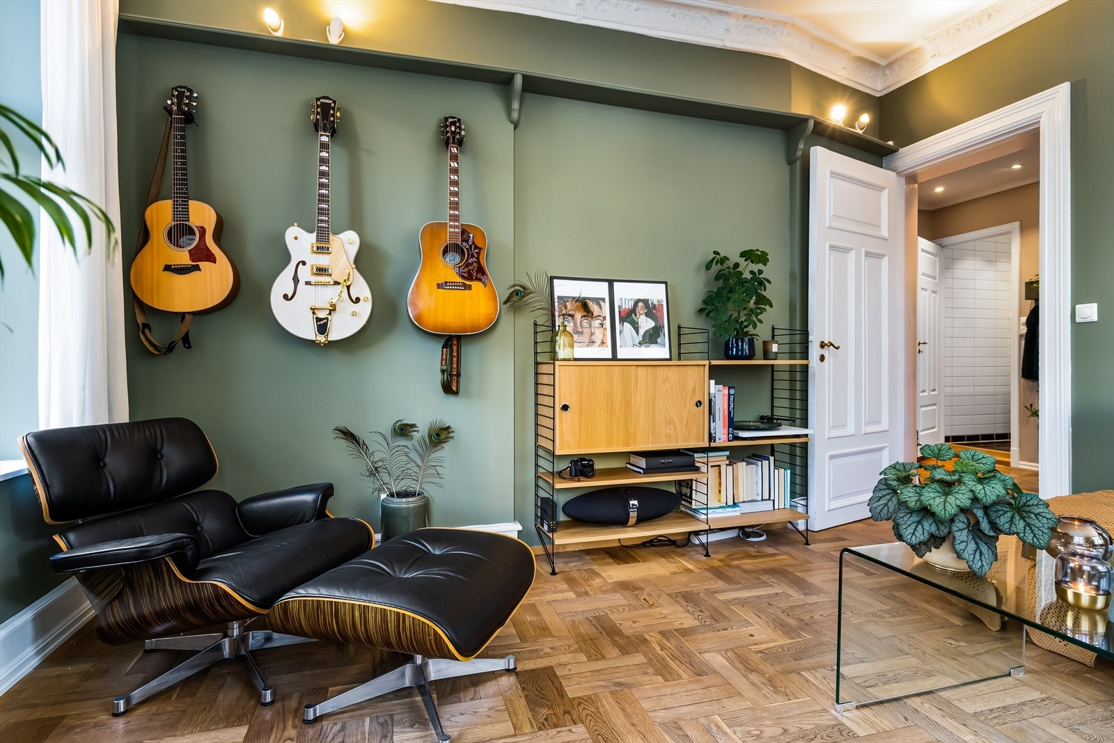 Rommet har en planløsning som gjør det enkelt å innrede Galleribilde