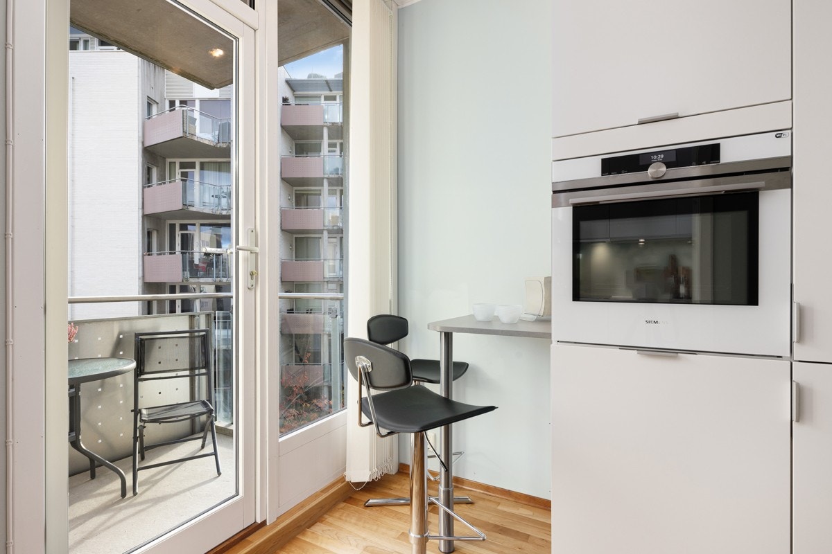 Smart spiseplass på kjøkkenet Galleribilde