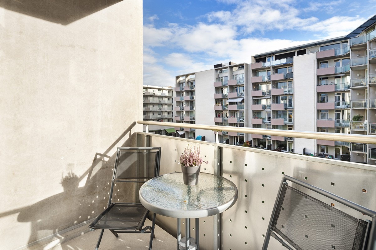 Balkong med utgang fra kjøkken Galleribilde