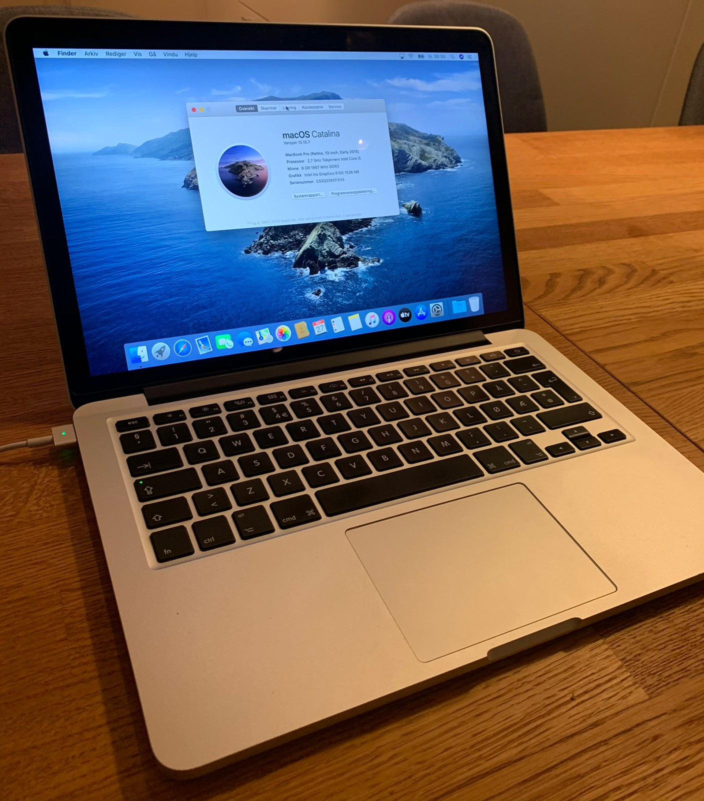 Nesten helt ny Macbook Pro Retina 13 tommer 2015 | FINN.no MacBook Pro 15 inch mid 2014 inkl. Tracpad 2 og lader
