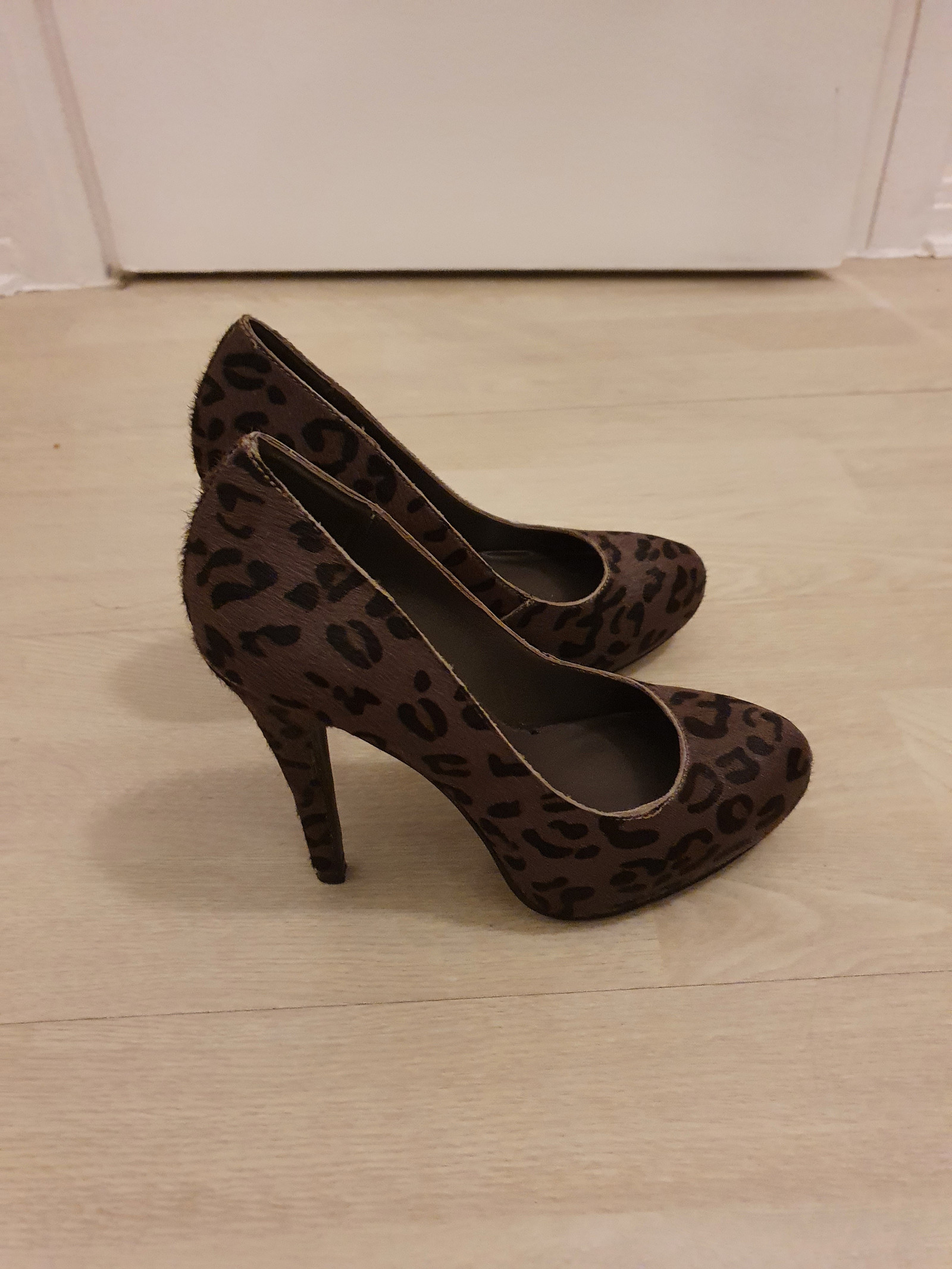 Ask dame pump sko, str. 36 | FINN.no Ask dame pump sko, str. 36 | FINN.no