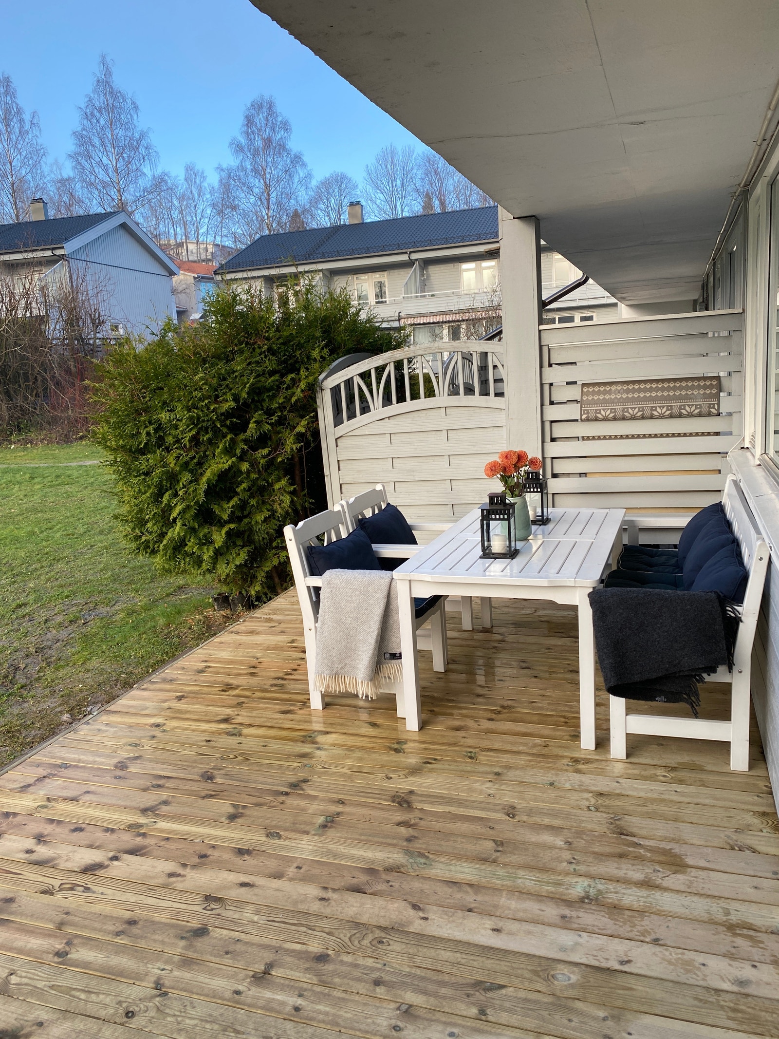 Uteplass Galleribilde