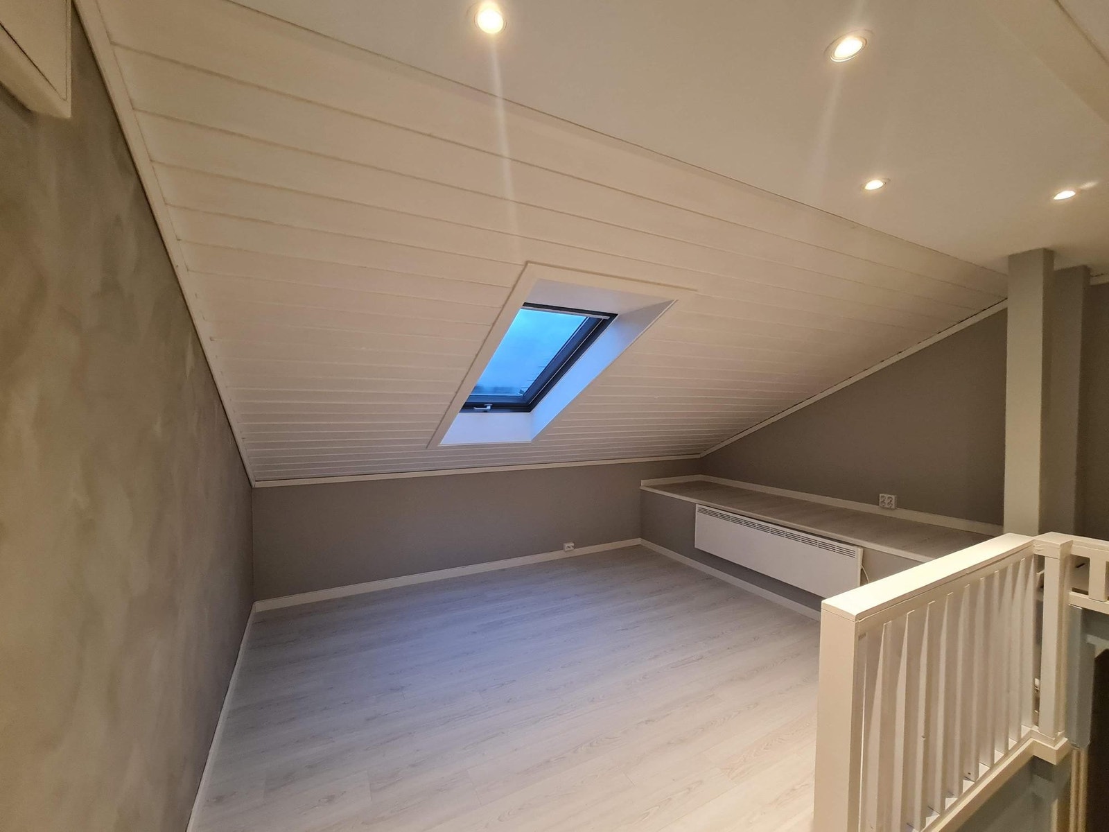 Stue 2 etg Galleribilde