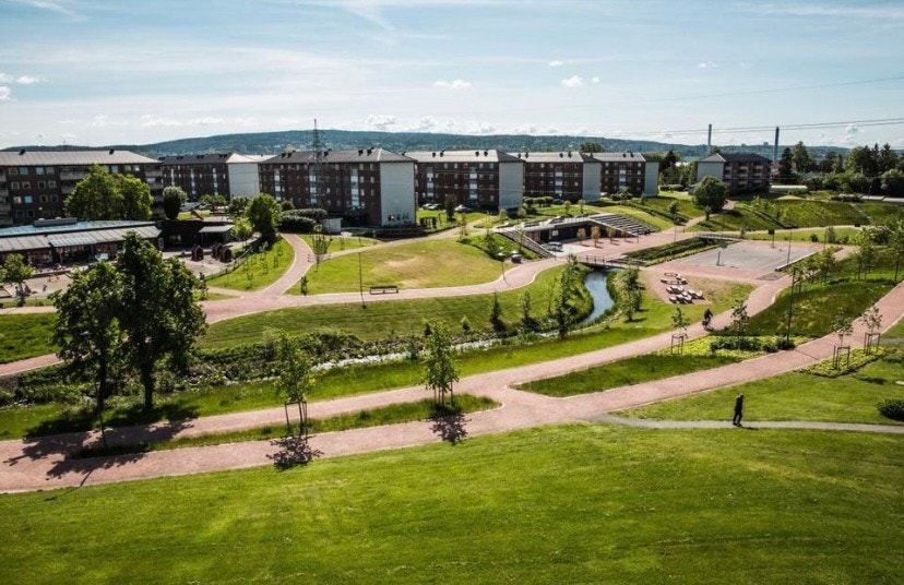 Bjerkedalen med restaurant Paviljongen Galleribilde
