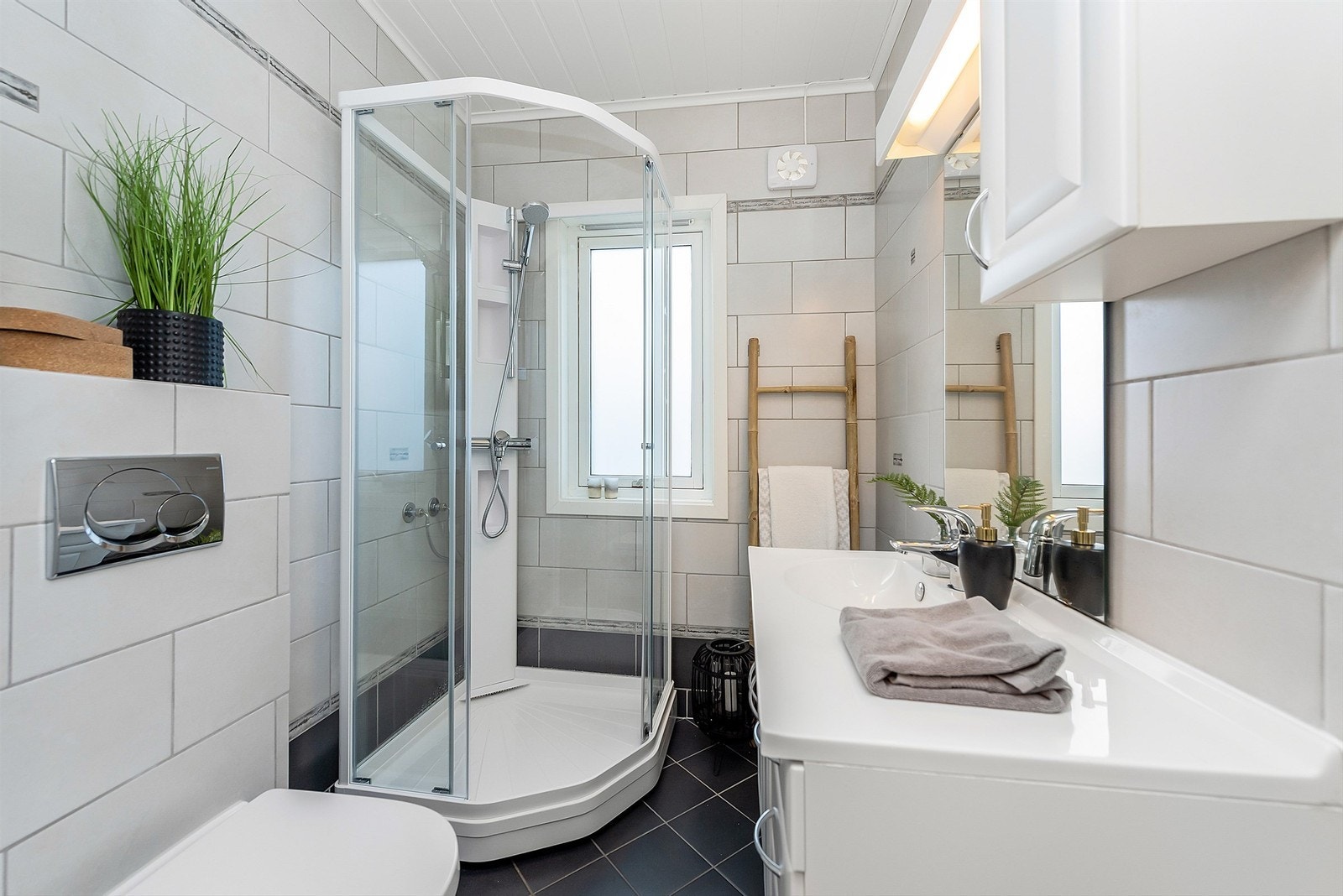 Bad med varme i gulvet Galleribilde