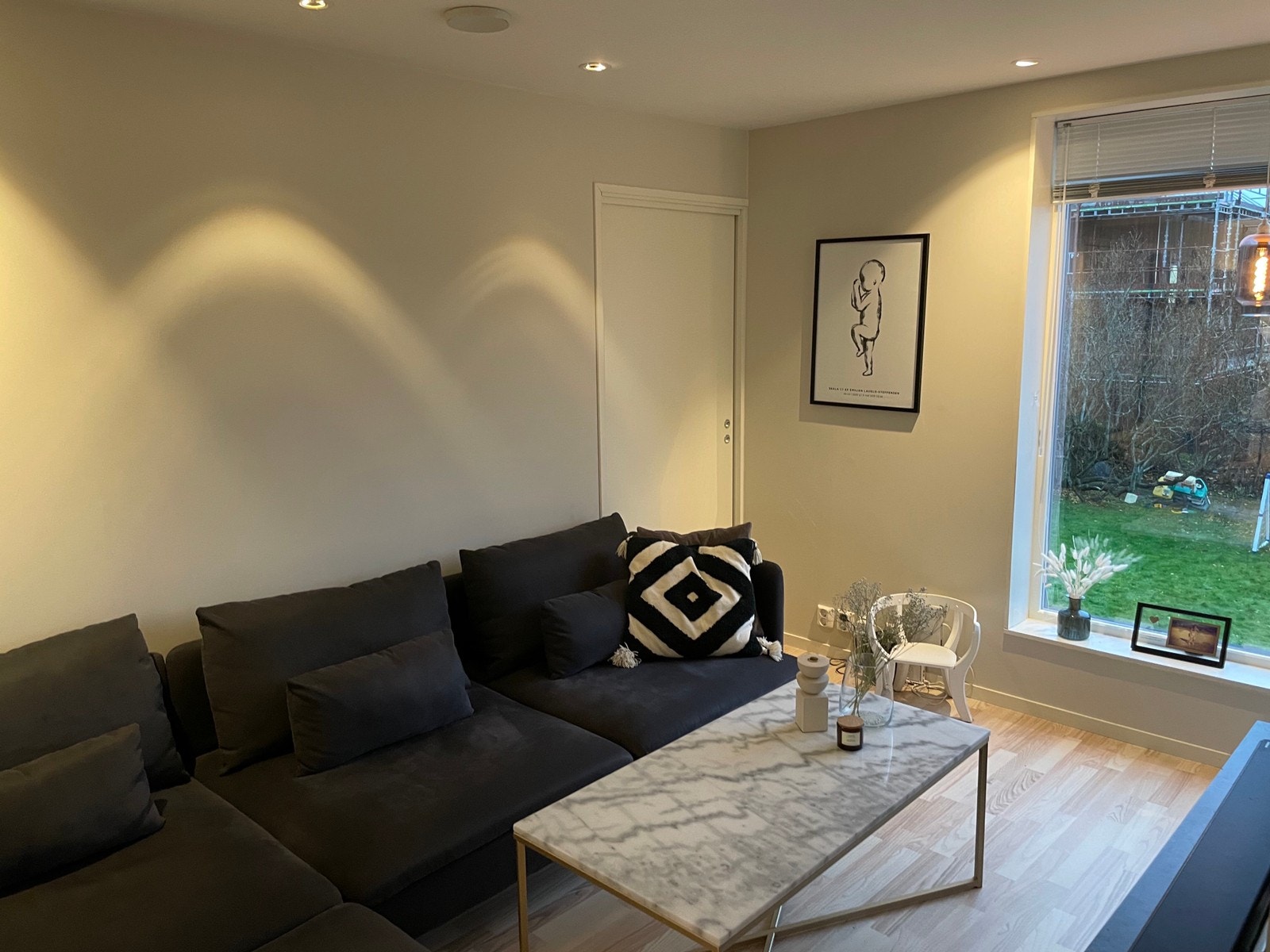 Stue-møblert av tidligere leietaker Galleribilde