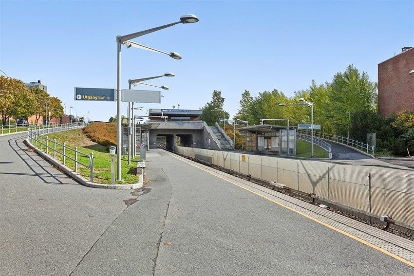 Området rett byr på et rikt utvalg av kollektivtilbud Galleribilde