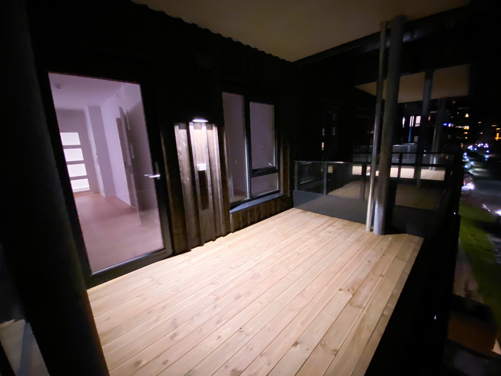 Balkong 8,8 m² (2. etasje) Galleribilde