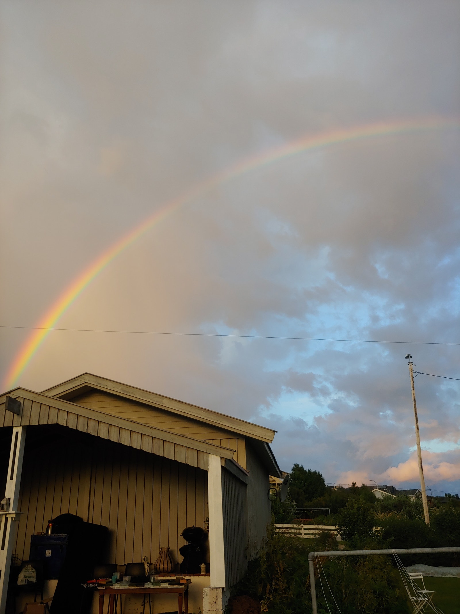 Utestue - regnbue Galleribilde