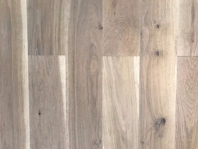 Enstavs børstet og oljet eikeprakett i alle rom Galleribilde