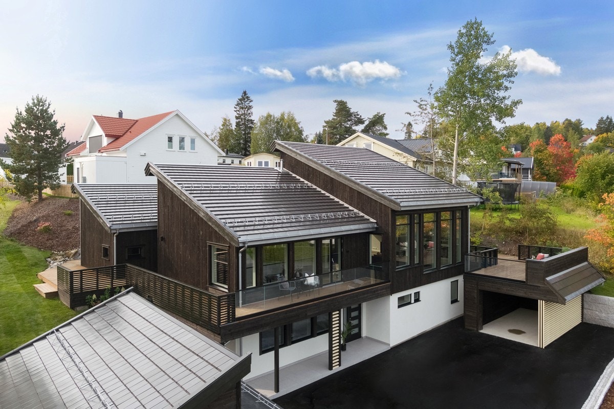 Tomten er 738 kvm og har gode solforhold fra morgen til kveld. Galleribilde