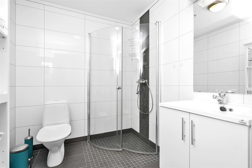 Baderom hybel 2 Galleribilde