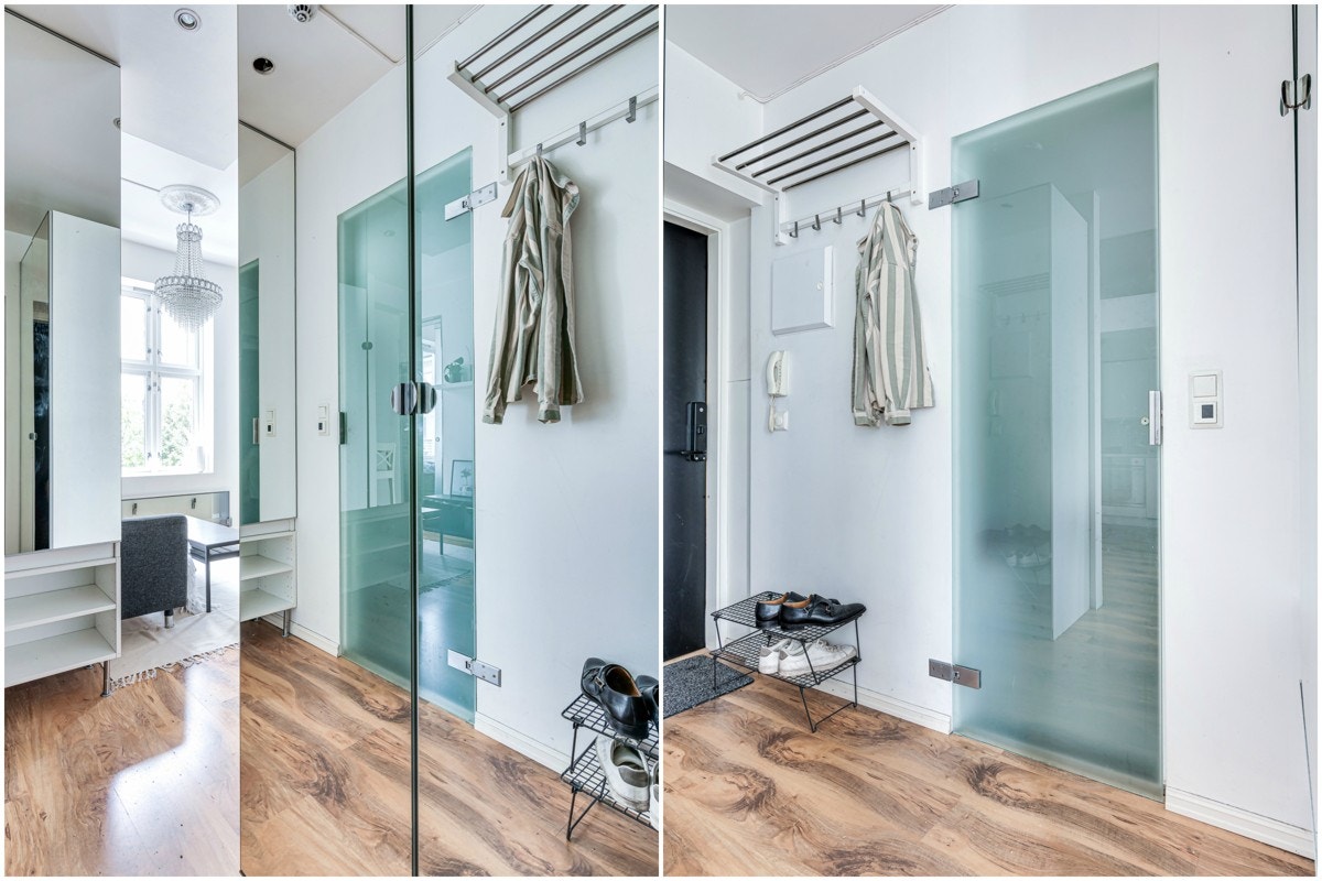 Romslig gang/entré med god plass til klesavheng - Inngang bad til høyre i bildet Galleribilde