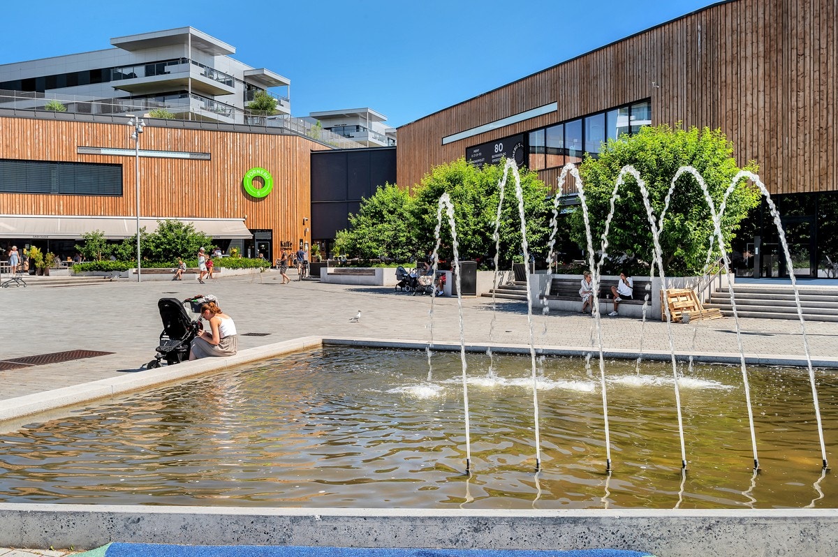 Fornebu-S Galleribilde