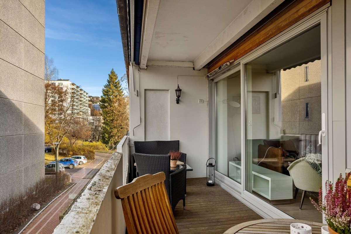 Vestvendt terrasse på 10 kvm Galleribilde