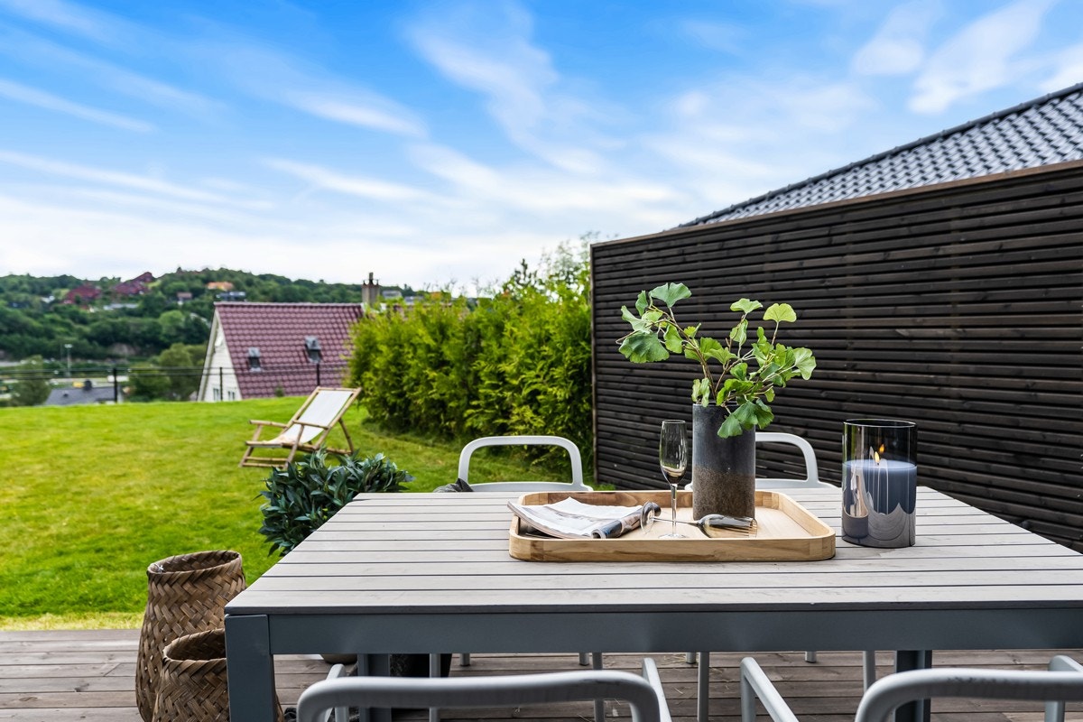 -Uteplass- Galleribilde