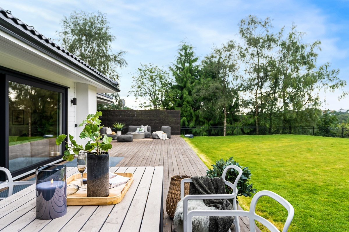 Hva med å invitere venner og familie på grillfest? Galleribilde