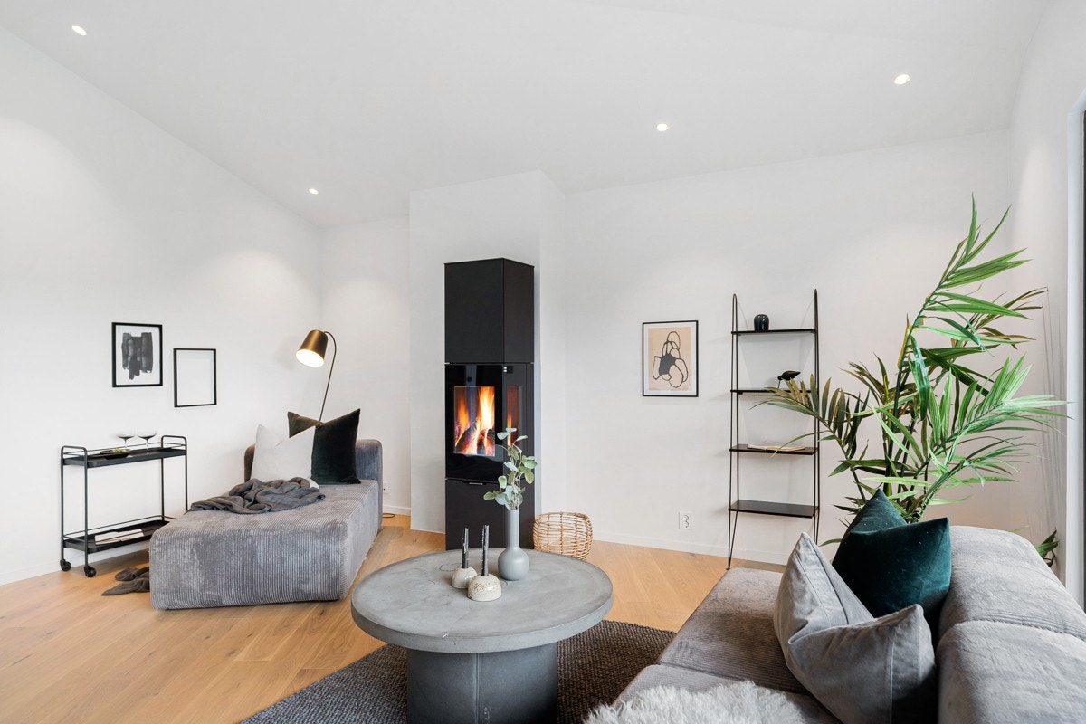 Utstrakt bruk av downlights. Galleribilde