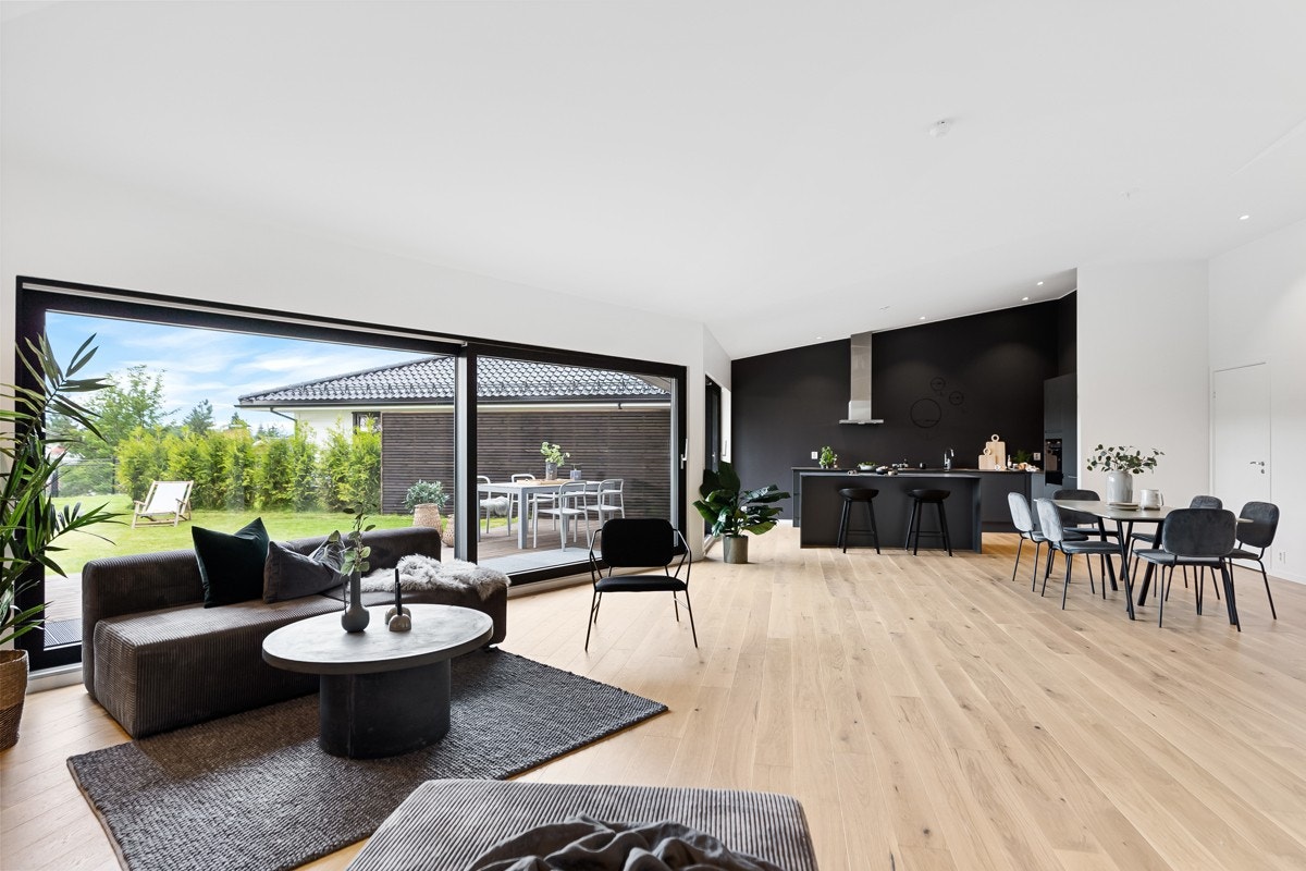 Vinduene som er 3-lags superenergi er fra Lyssand Comfort. Galleribilde