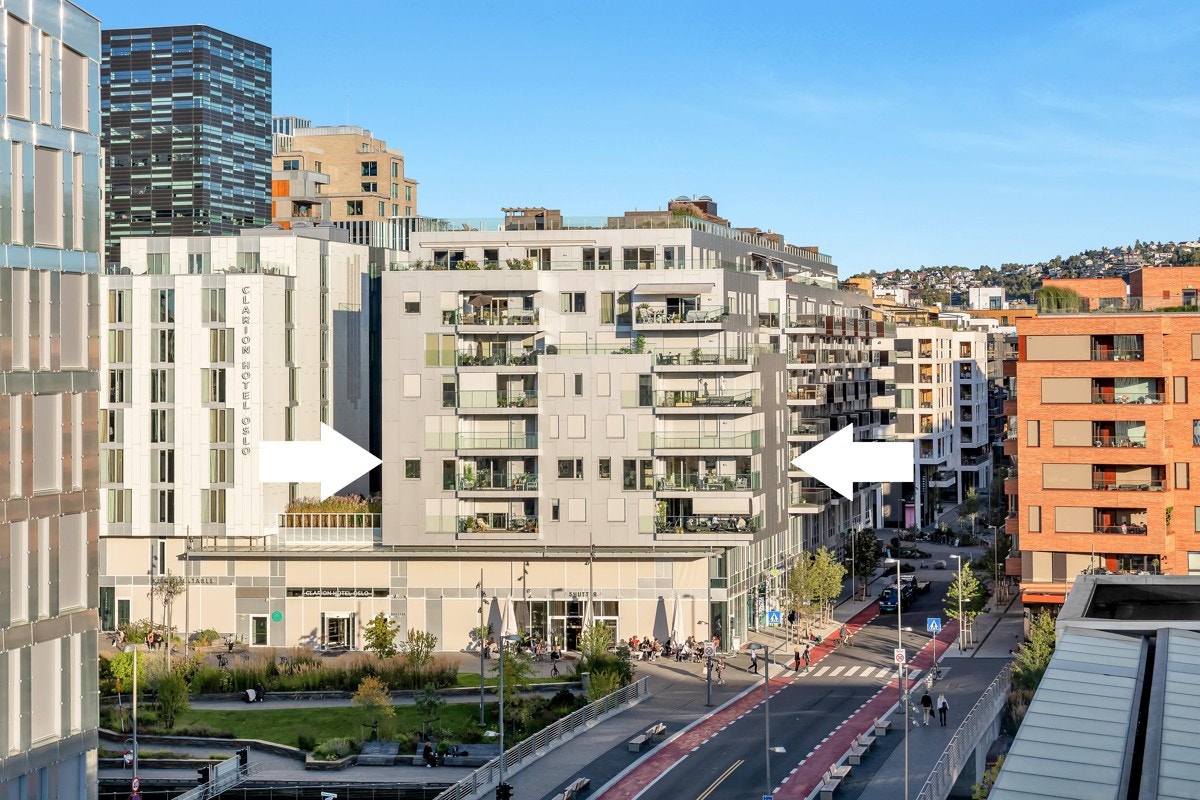 Hel 4. etasje i front og begge hjørner. Galleribilde