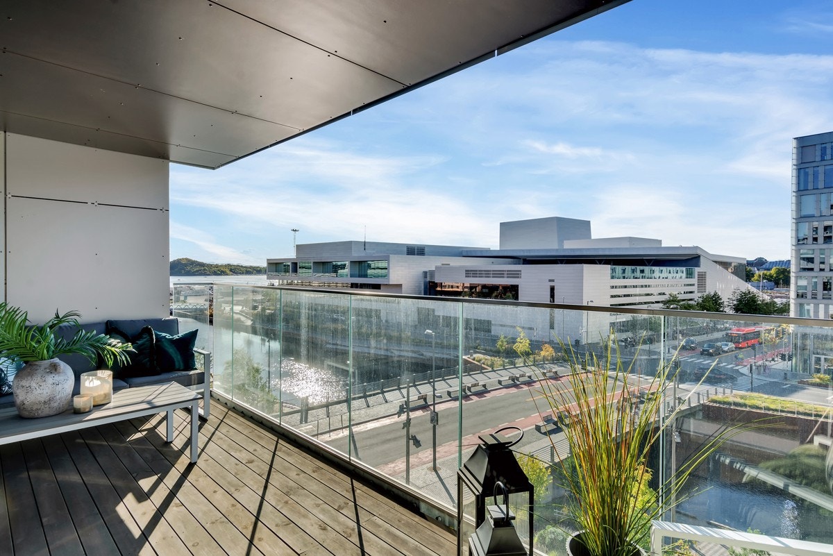 Utsikt fra balkongen. Galleribilde