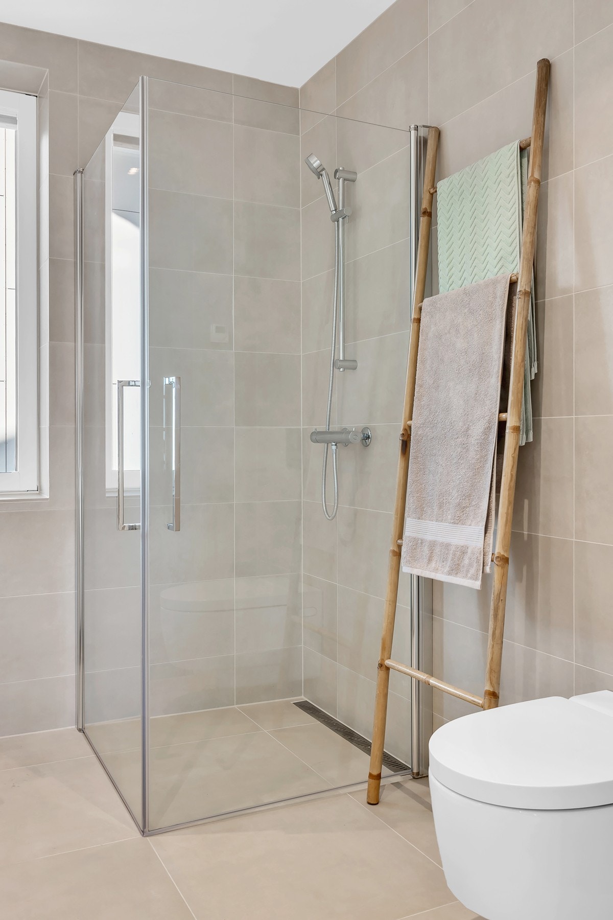 Dusjnisje. Galleribilde