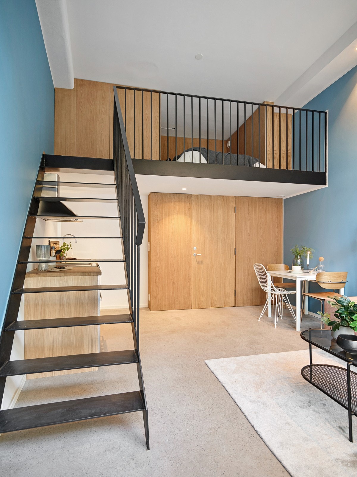 Spesialbygget trapp/rekkverk i smijern Galleribilde