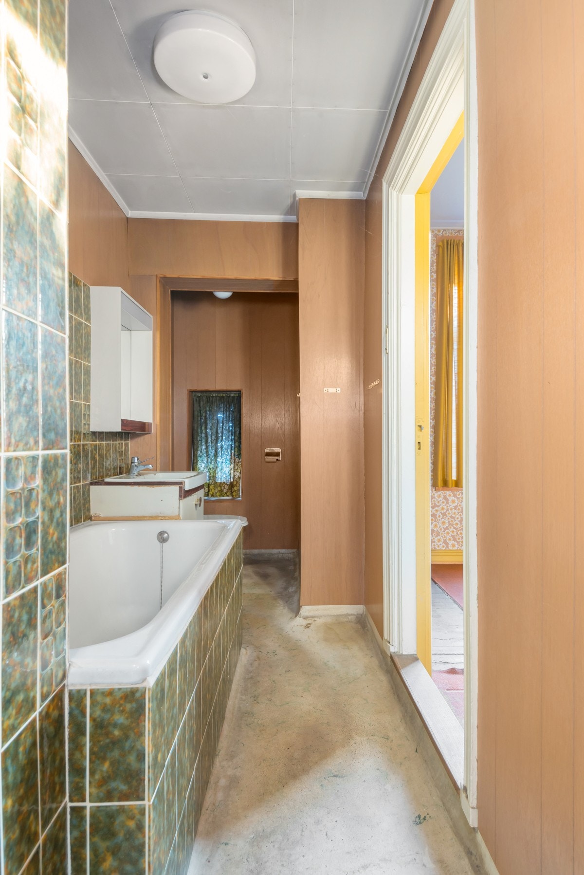 Eldre bad. Galleribilde