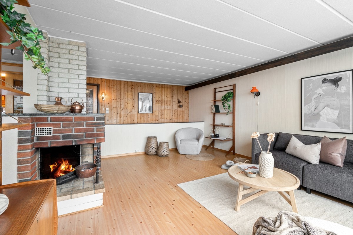 Stuen har plass for ulike møbleringsløsninger Galleribilde