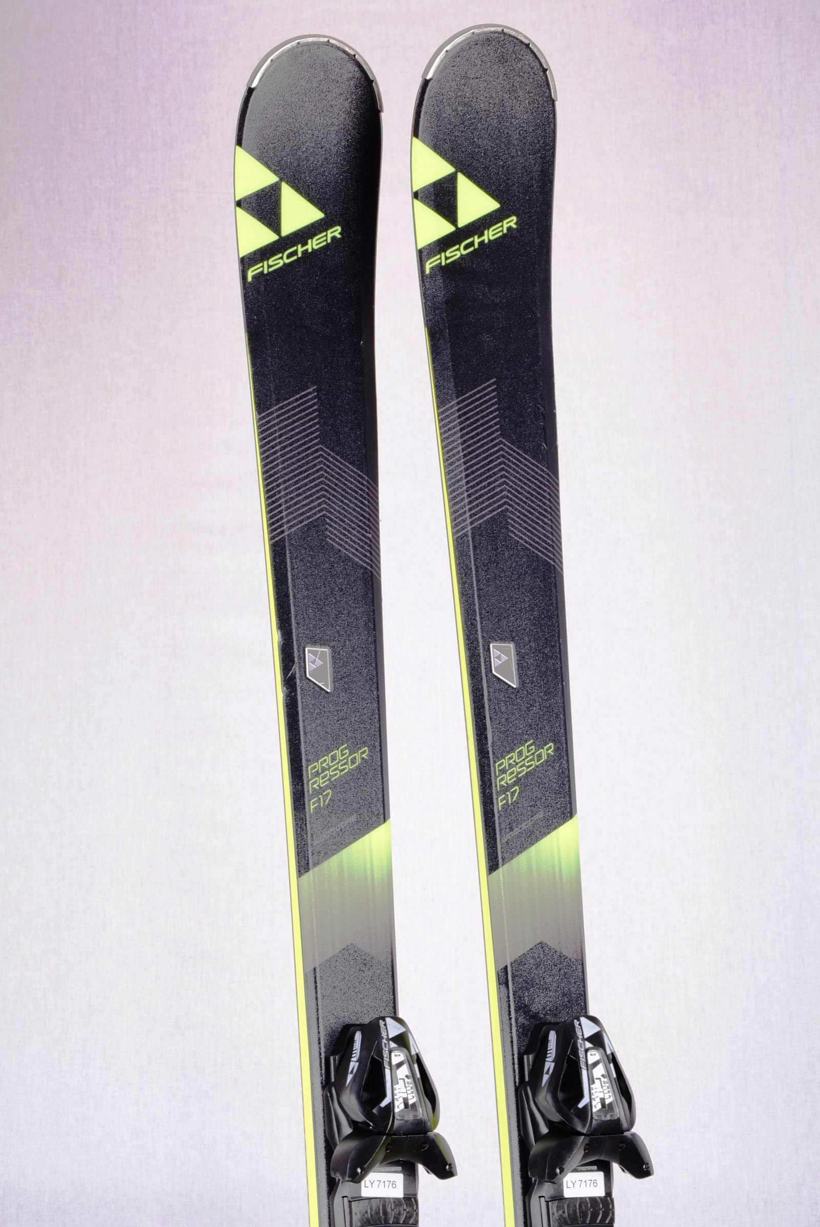 Fischer Progressor F17 153cm