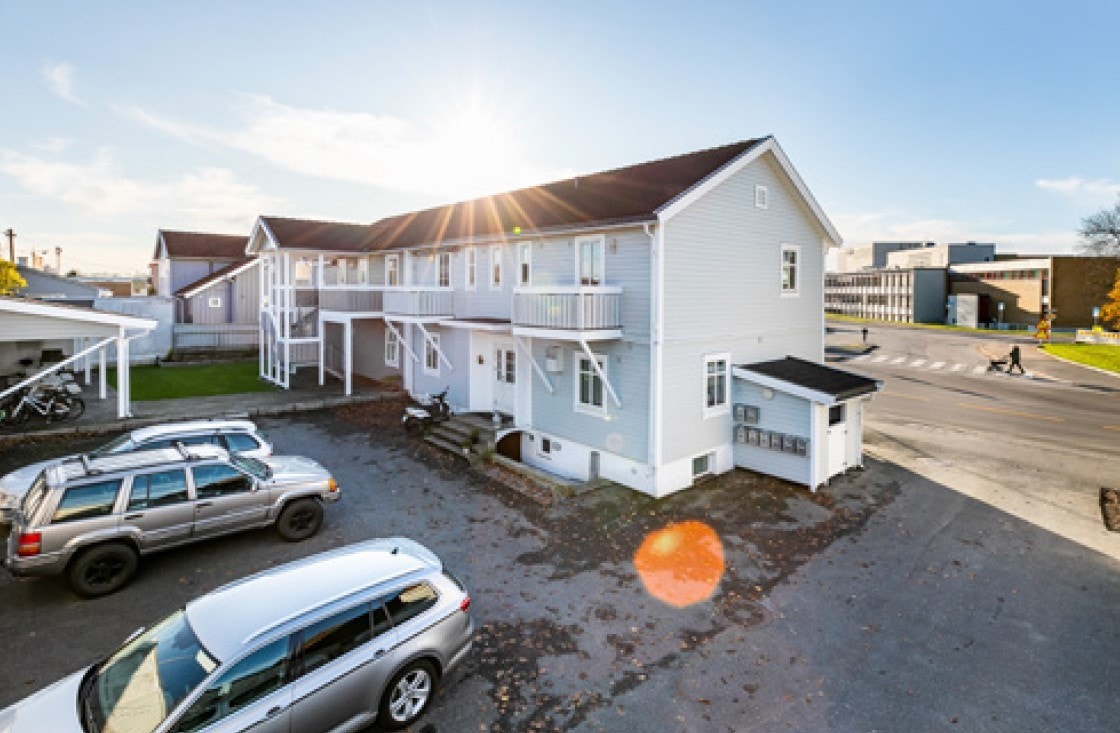 Egen parkeringsplass tilhørende leiligheten Galleribilde