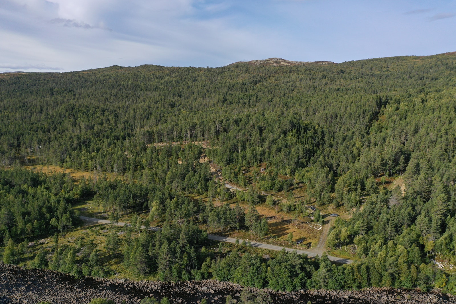 Kort vei opp til fjellet. Galleribilde