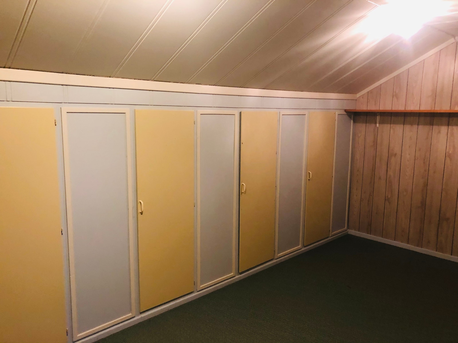 Soverom med garderobe 3 etasje Galleribilde