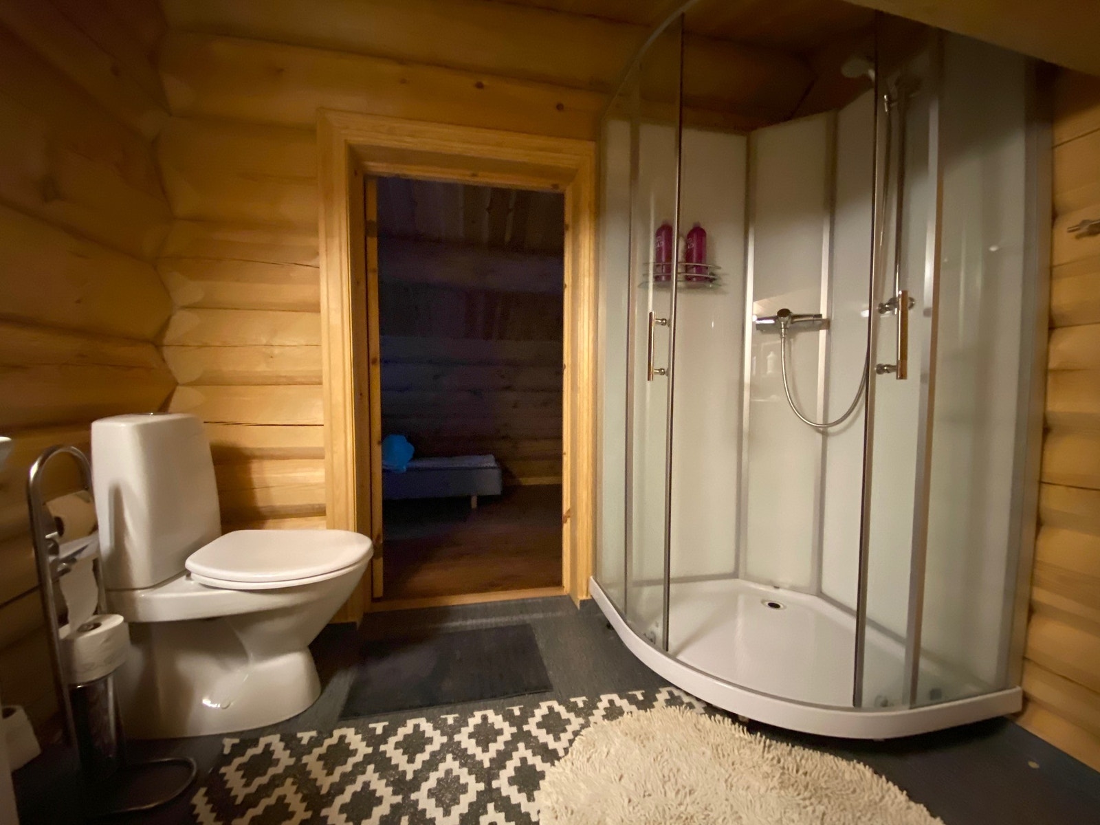 Bad i 2. etasje. Galleribilde