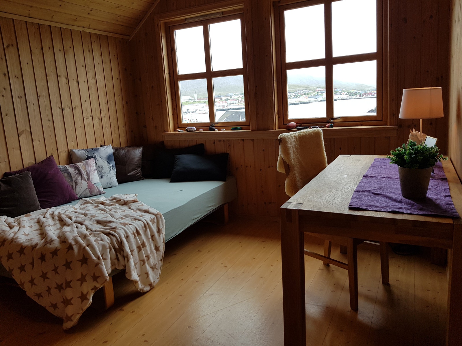 Loftstue med fantastisk utsikt mot syd Galleribilde