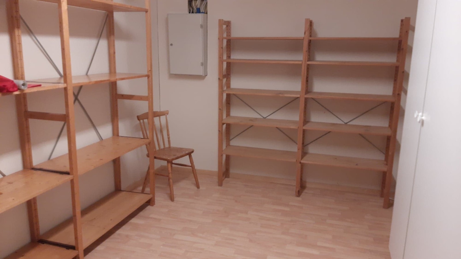 Stor bod med masse lagringsplass Galleribilde