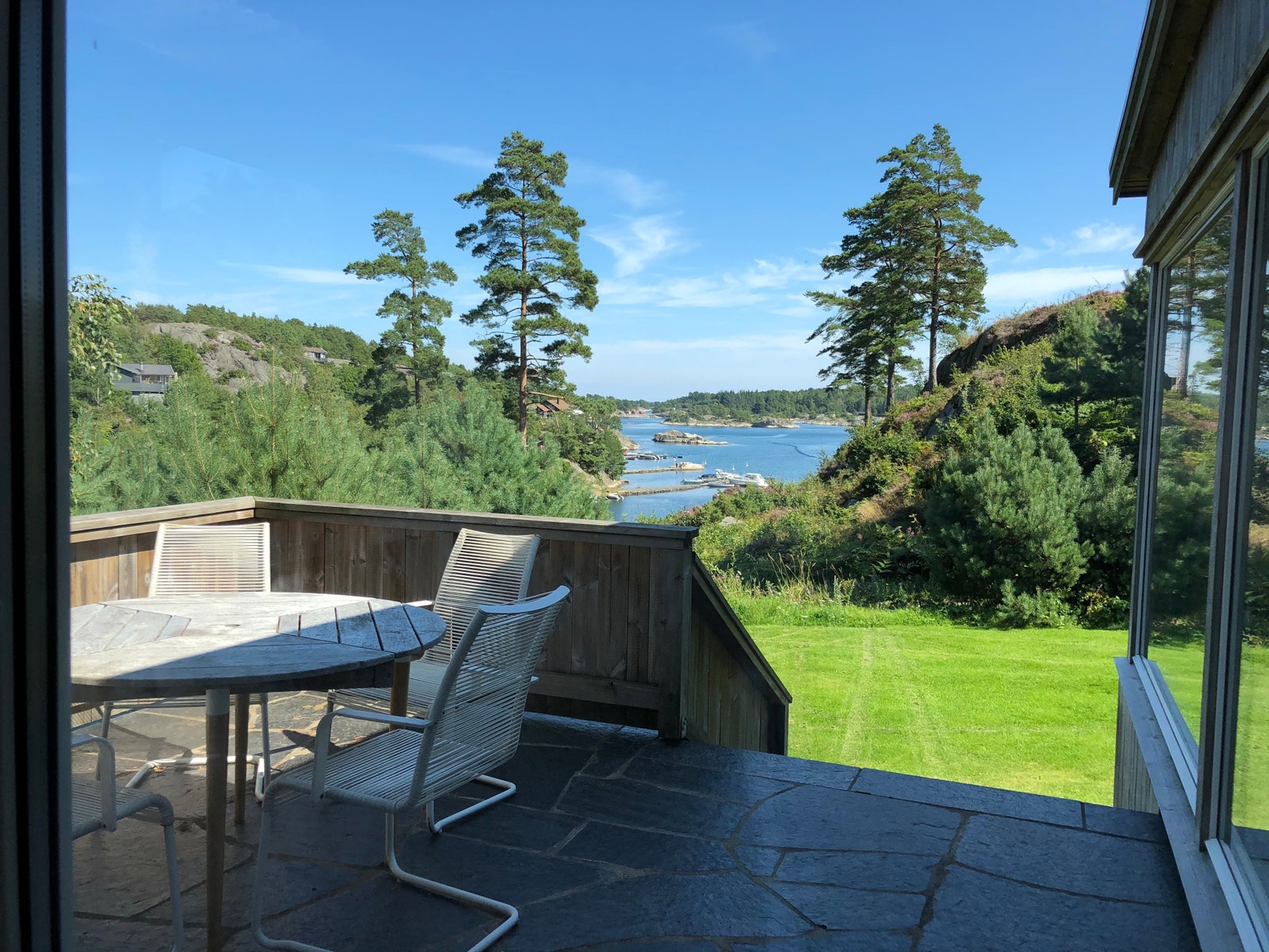 Utsikt fra frokostterrassen Galleribilde