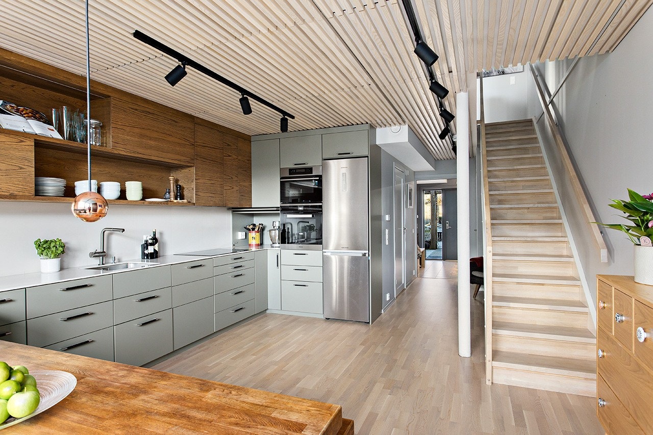 Lekkert kjøkken fra Nævestad designet av interiørarkitekt. Galleribilde