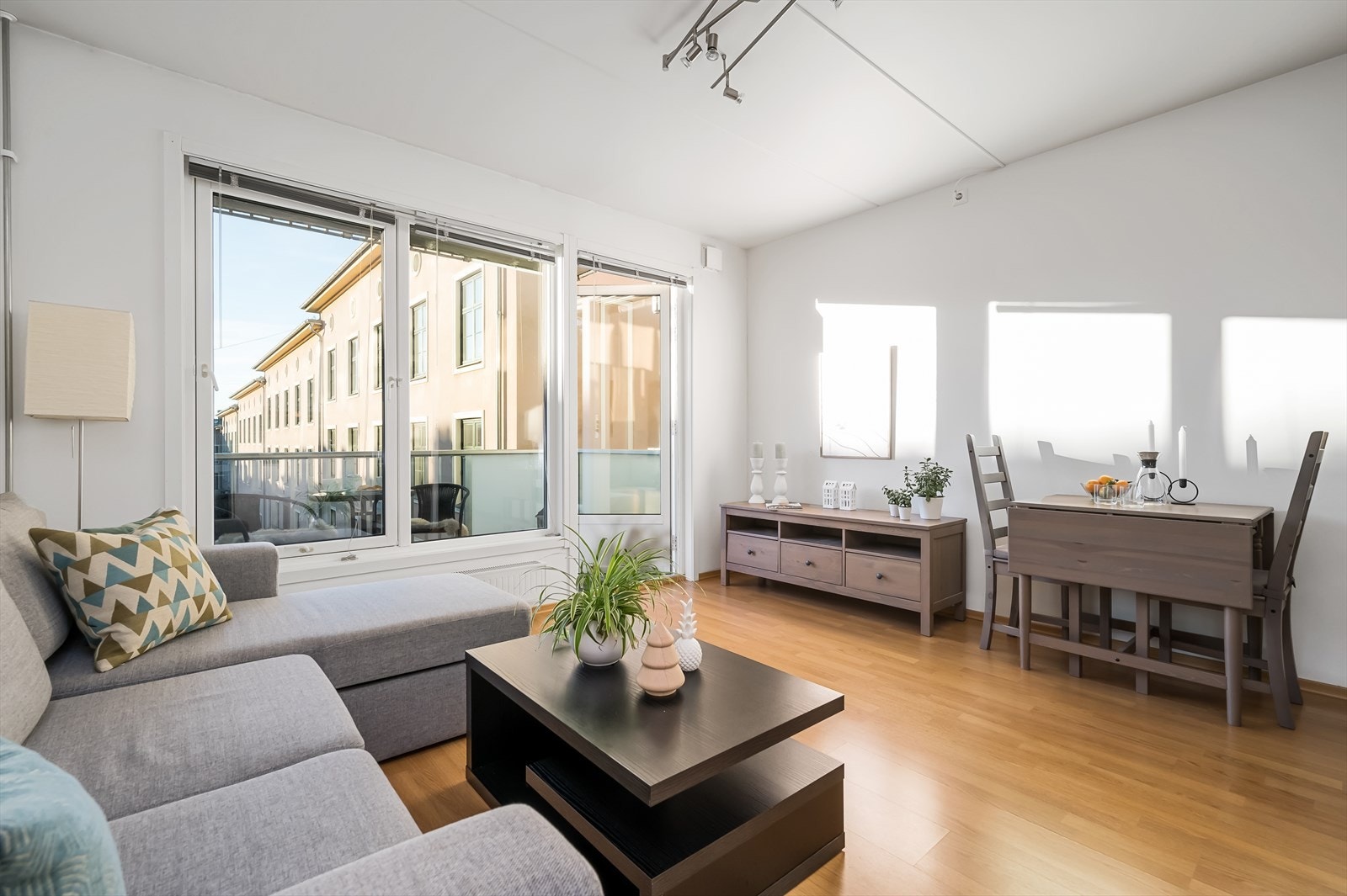 Leiligheten har en fin, gjennomgående planløsning. Galleribilde