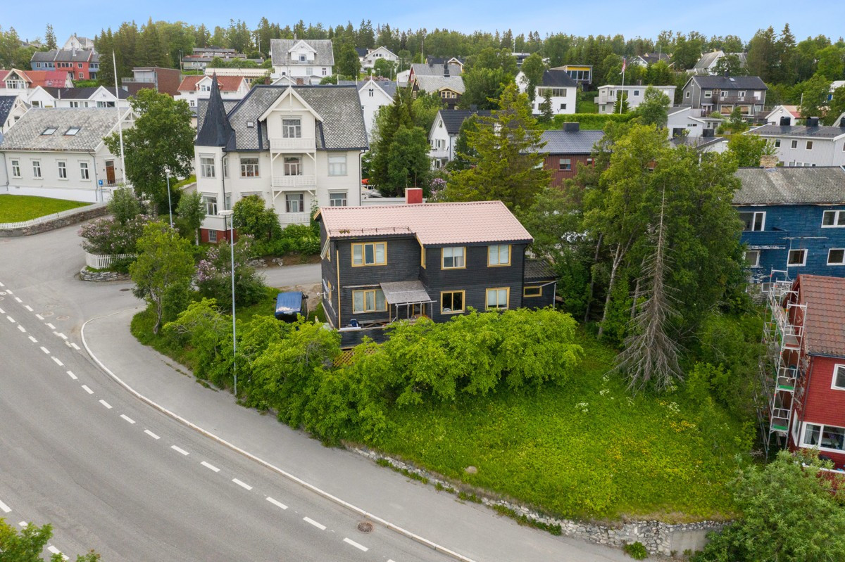 Velkommen til Kirkegårdsvegen 7