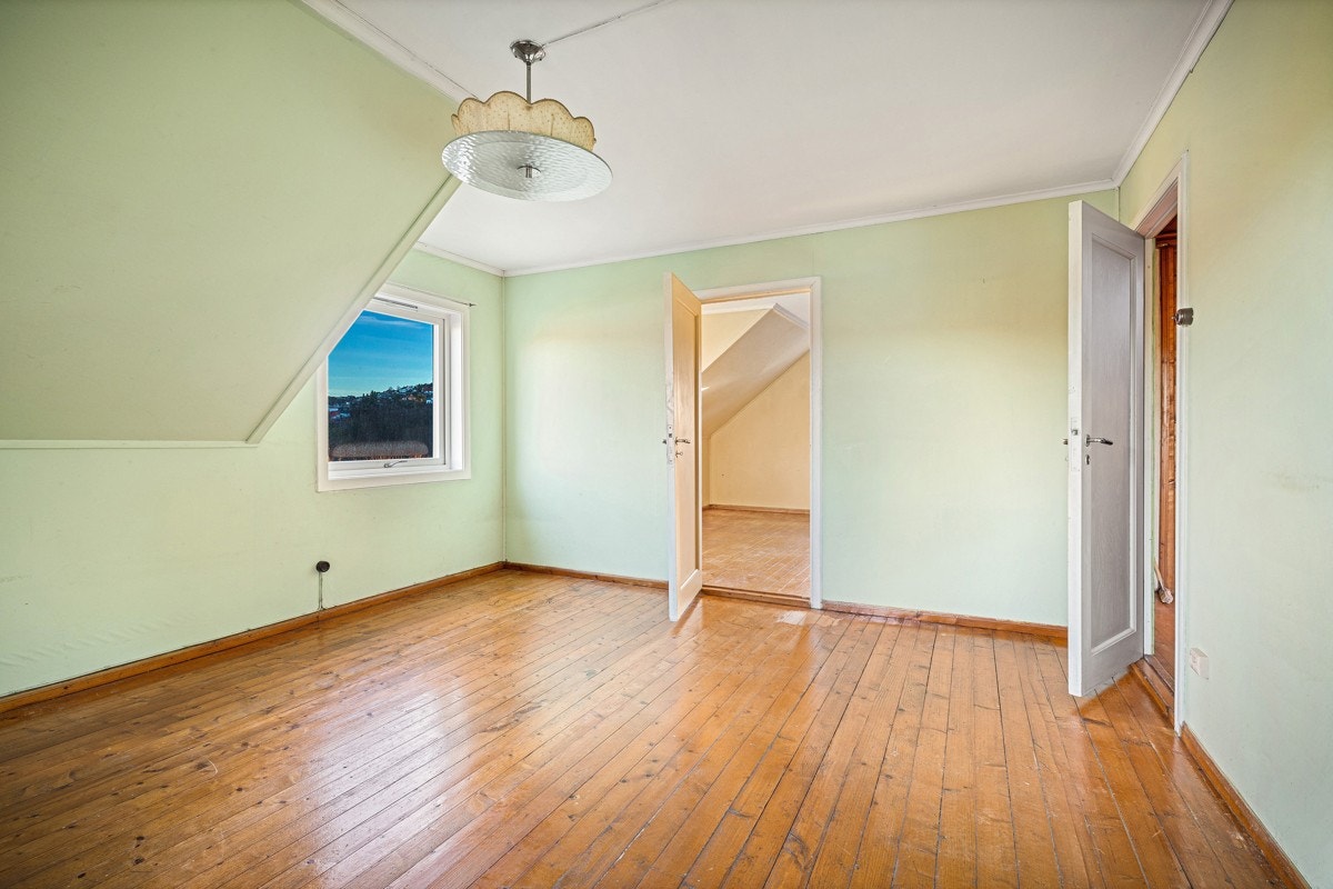 - Stort soverom i 2.etasje - Galleribilde