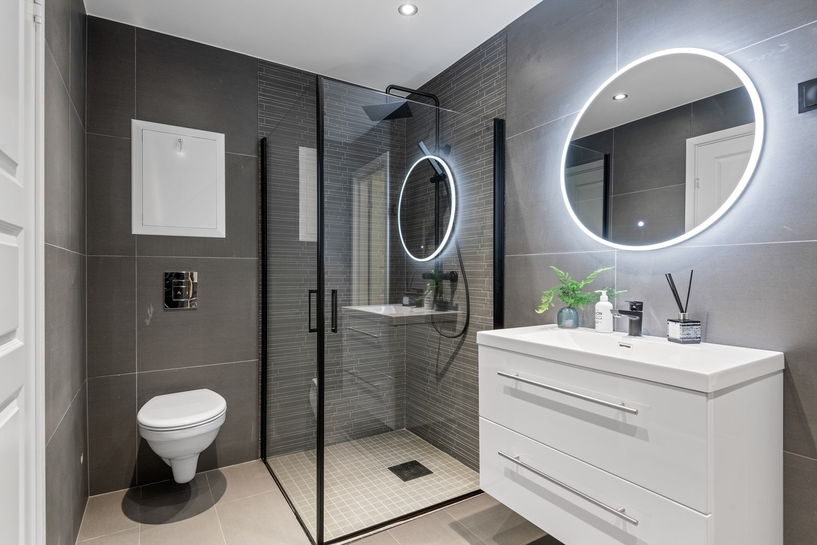 Bad u.etg/praktikandel. Galleribilde