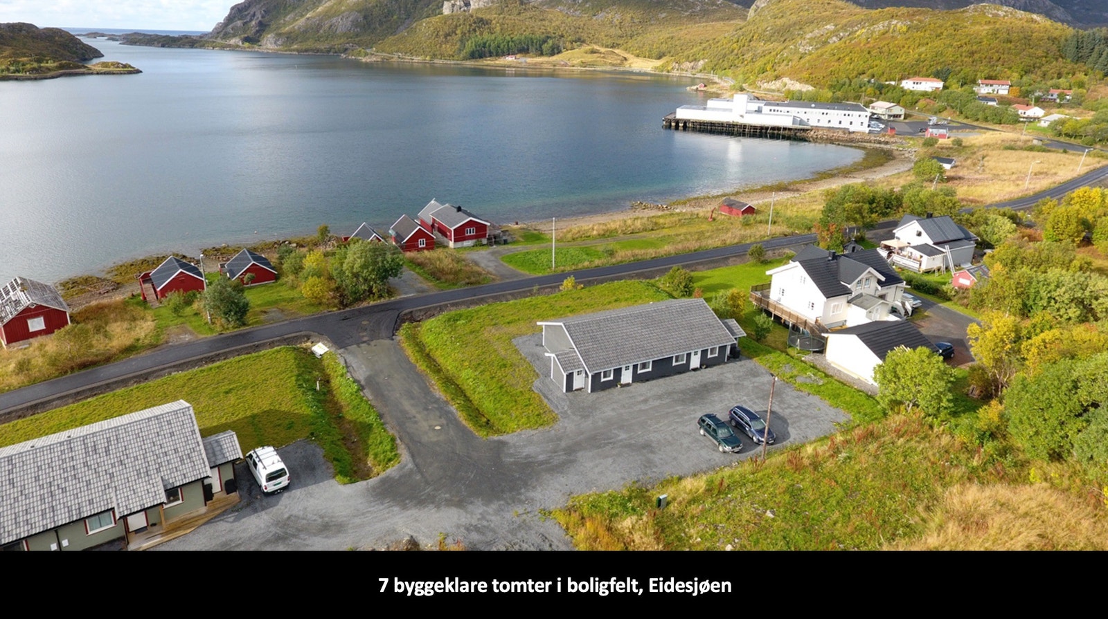 Flott beliggenhet, sjønært flott utsikt ut Åsanfjorden Galleribilde