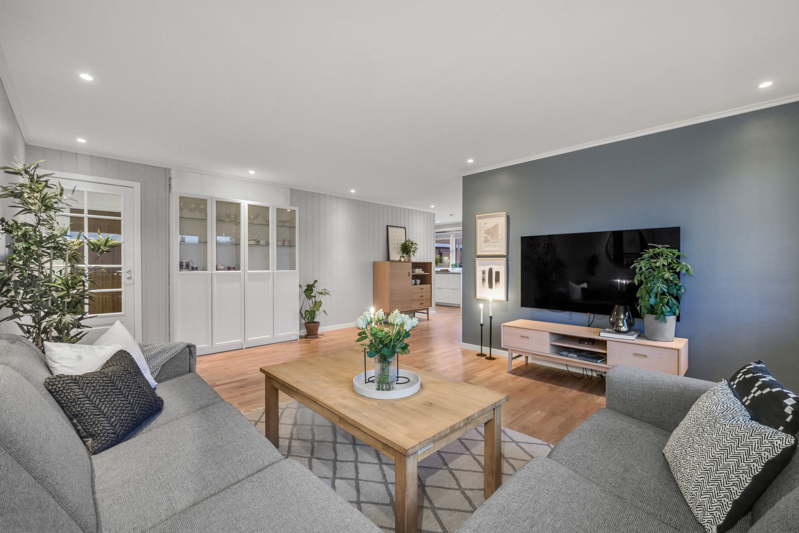 Velkommen til Østre Berg 5, presentert av Christer Aabø! Galleribilde